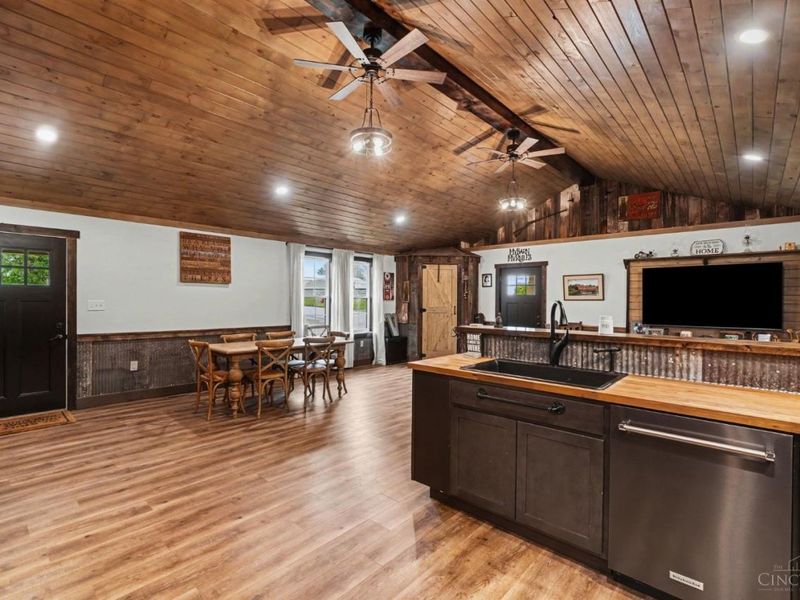 110 Tri County Highway, Sardinia, OH 45171 Photo 2