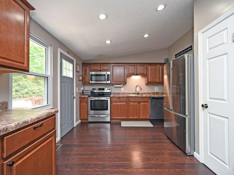 5360 Edger Drive, Cincinnati, OH 45239 Photo 14