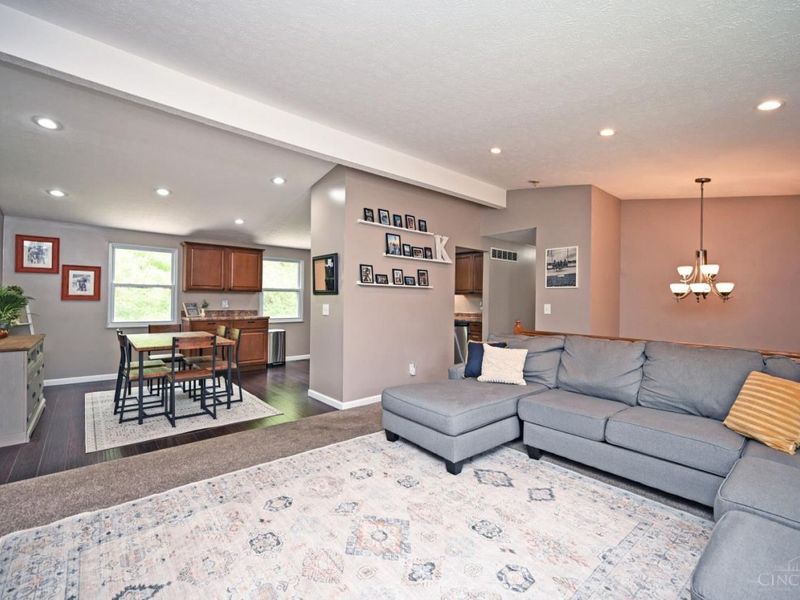 5360 Edger Drive, Cincinnati, OH 45239 Photo 9