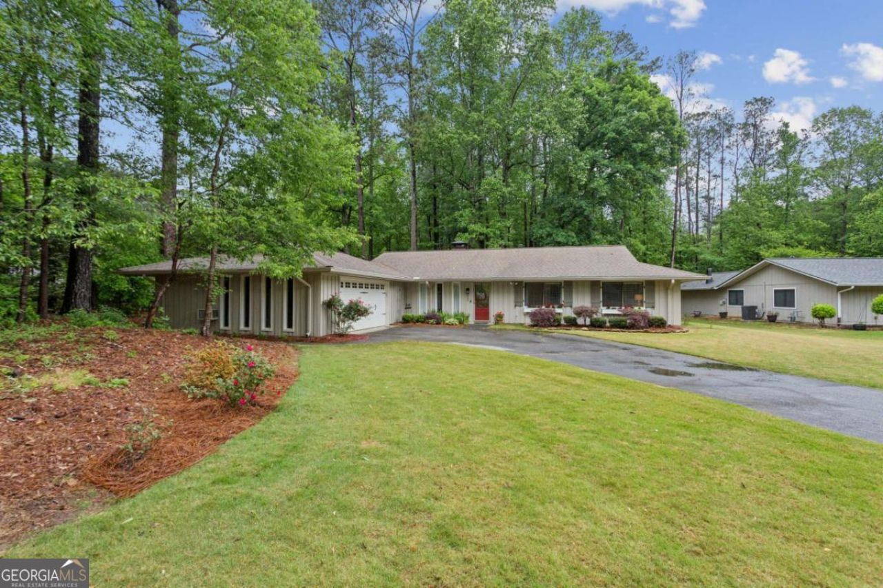 365 Briarwood Court, Marietta, GA 30068 Main Photo