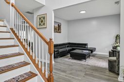 523 Whitewater Drive photo 4