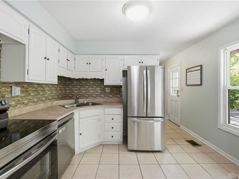 1433 Sunrise Drive, Loveland, OH 45140 Photo 11