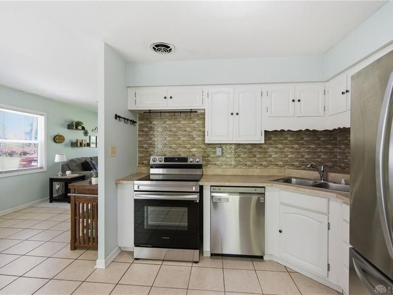 1433 Sunrise Drive, Loveland, OH 45140 Photo 12