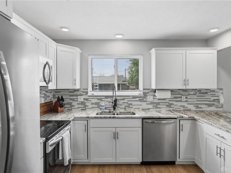 2411 Brown Bark Drive, Beavercreek, OH 45431 Photo 13