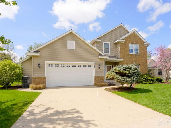 8249 Morning Dew Court SW, Byron Center, MI 49315