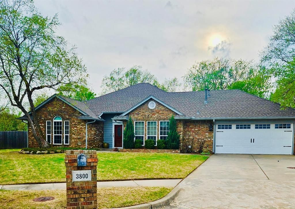 3800 Drawbridge Lane, Norman, OK 73072 Main Photo