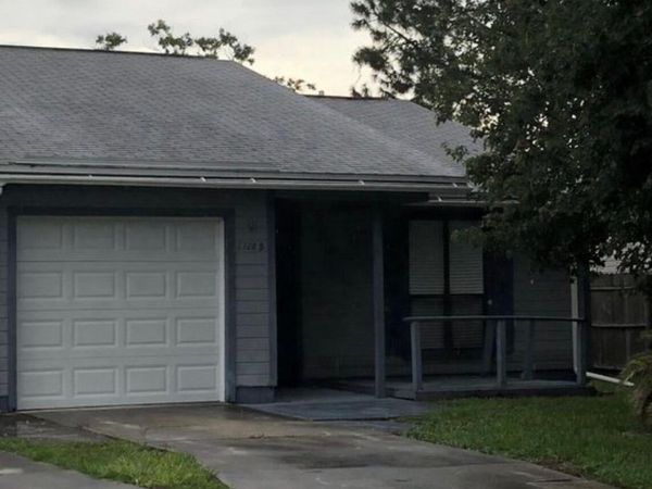 1328 BAY HILL Boulevard, Unit B, Orange Park, FL 32065