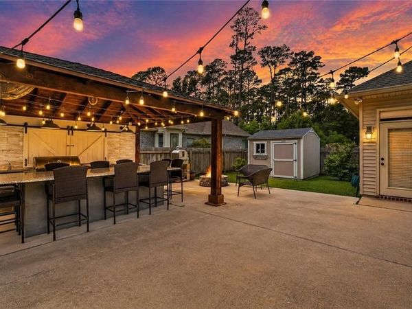 905 NELSON Street, Mandeville, LA 70448