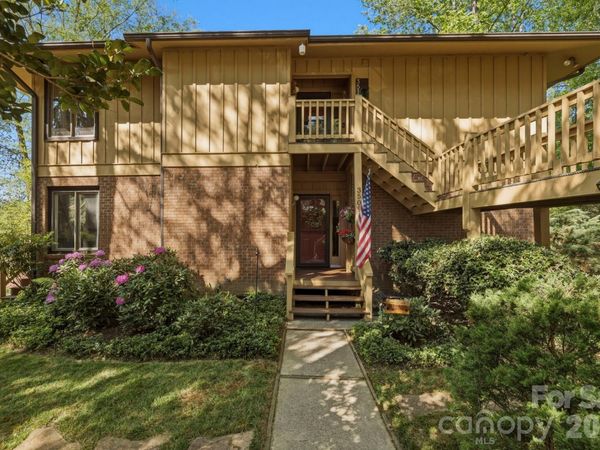 3509 Mountain Top Way, Hendersonville, NC 28739