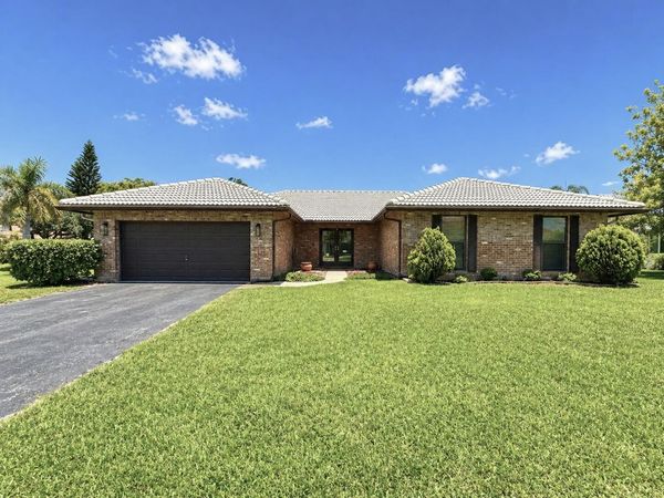 4823 NW 91st Way, Coral Springs, FL 33067