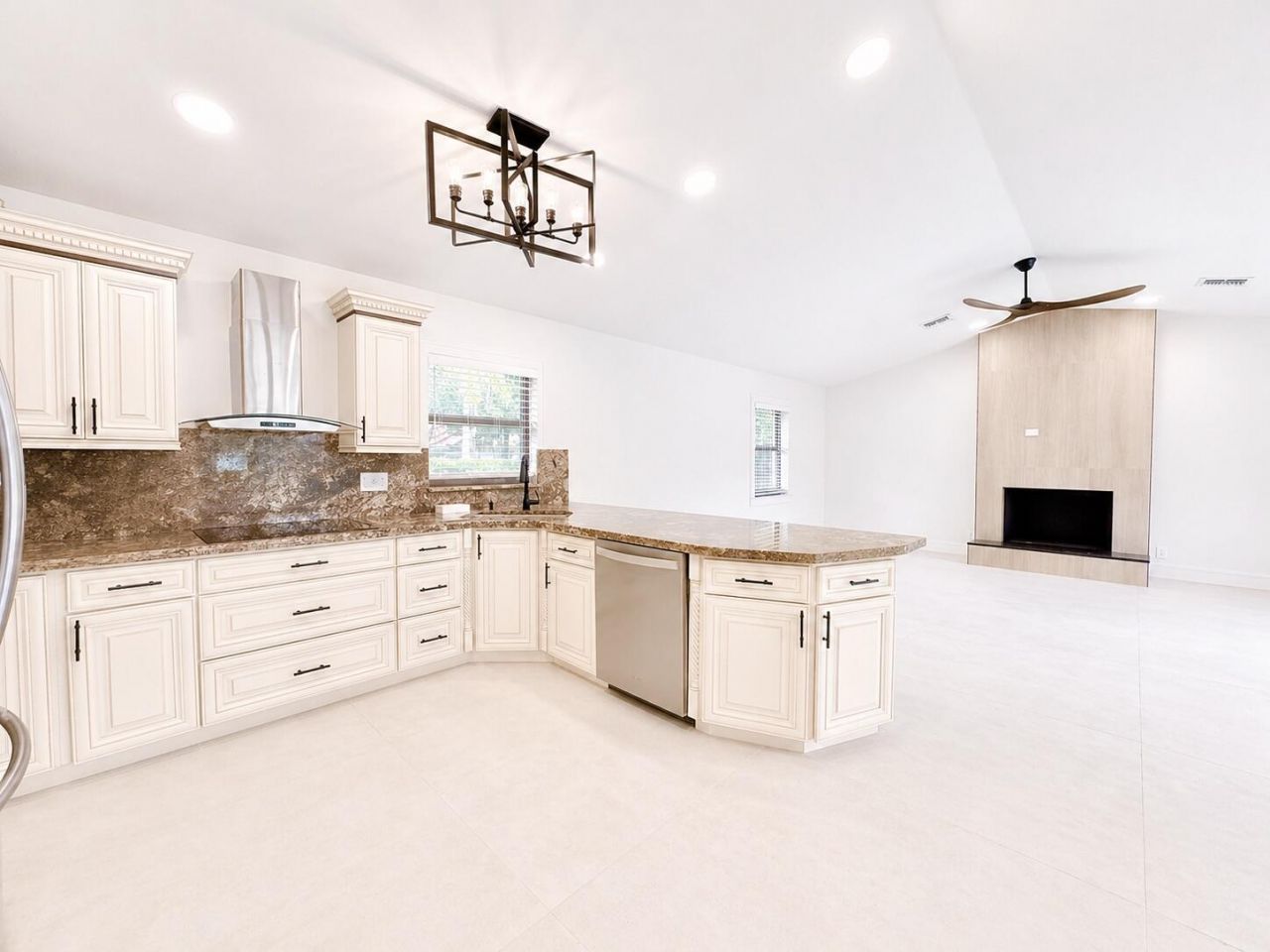 4823 NW 91st Way, Coral Springs, FL 33067 Photo