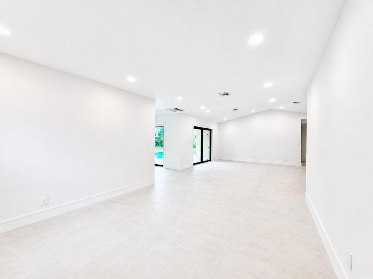 4823 NW 91st Way, Coral Springs, FL 33067 Photo