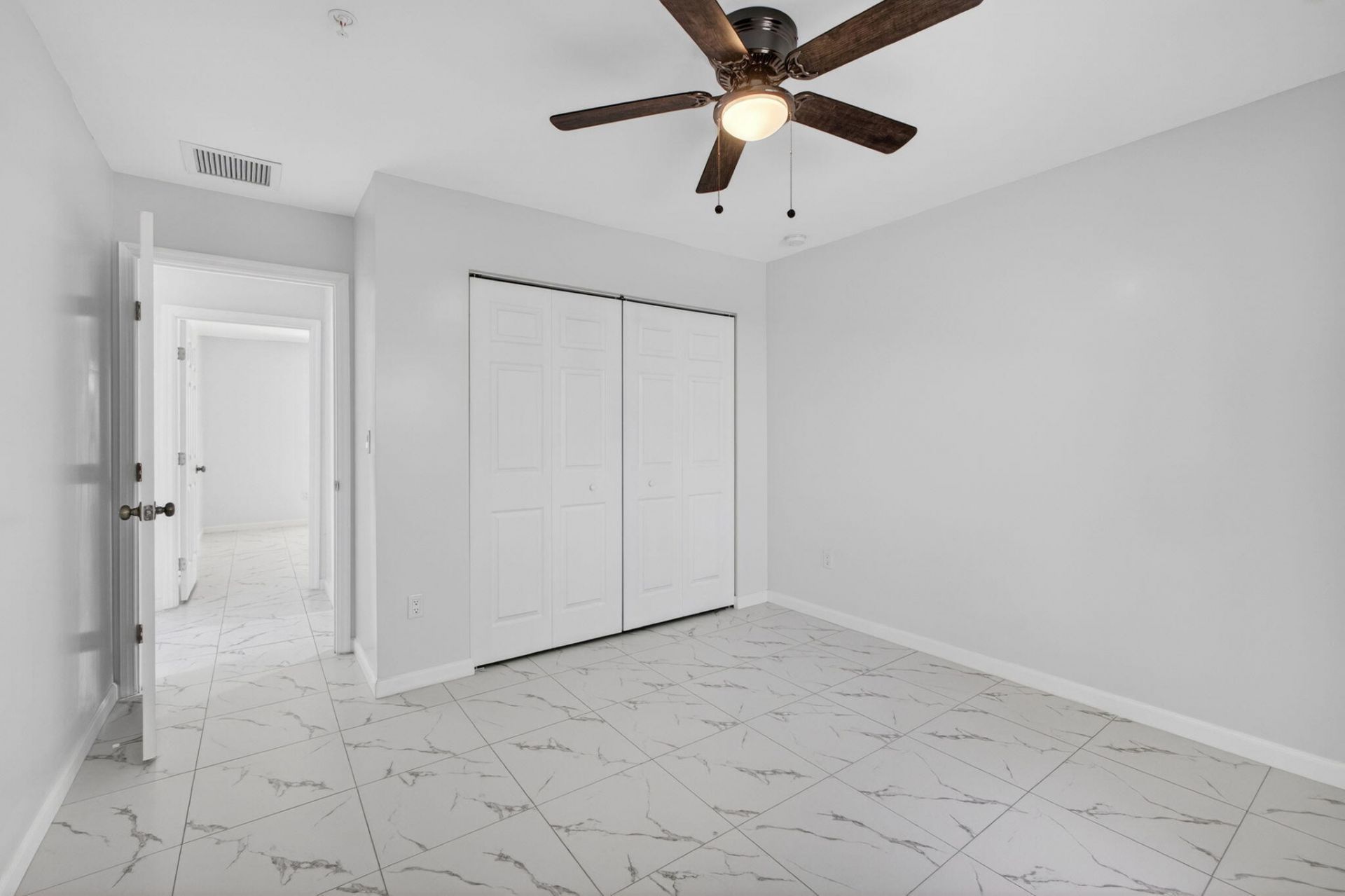 3255 Avenue J, Riviera Beach, FL 33404 Photo