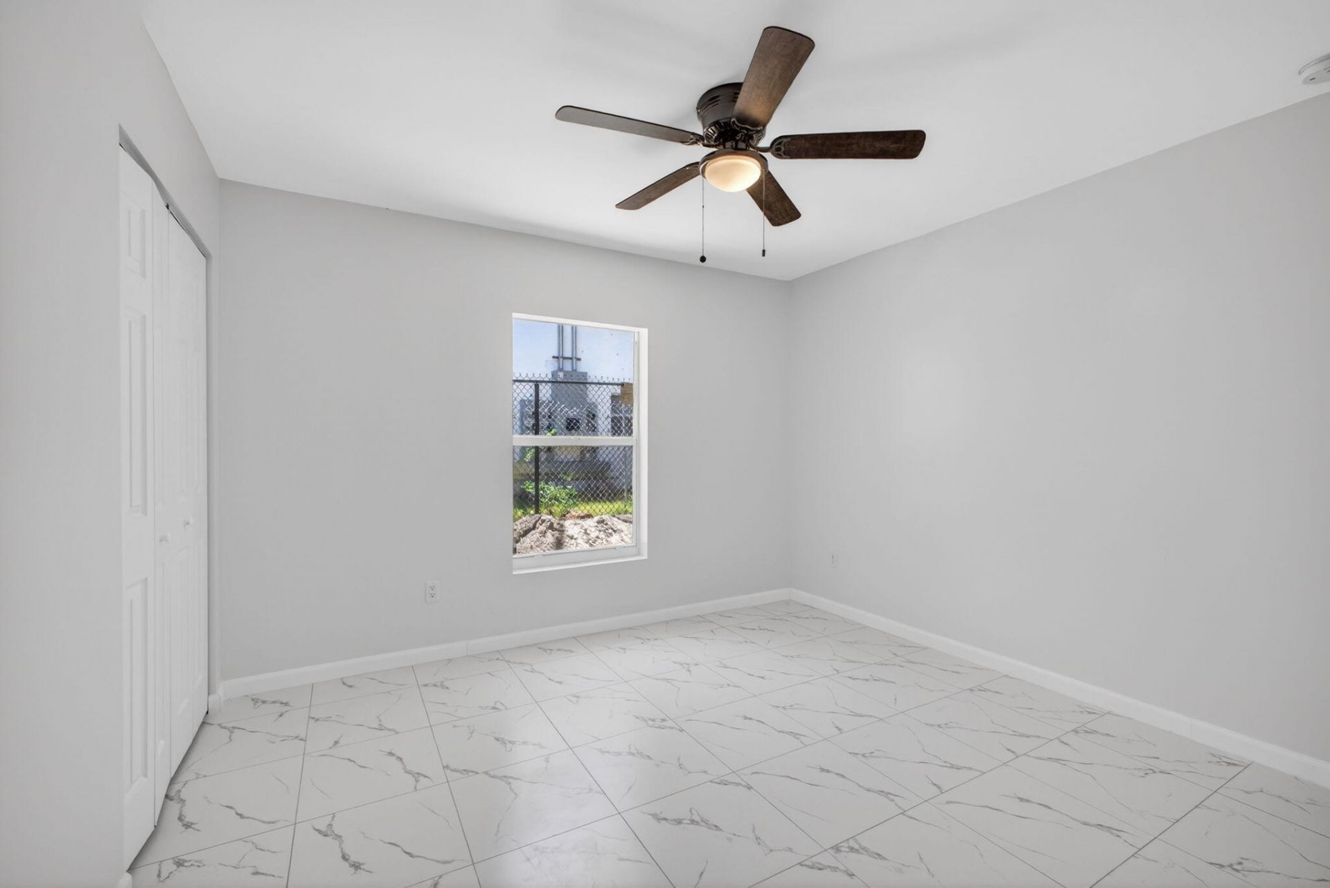 3255 Avenue J, Riviera Beach, FL 33404 Photo