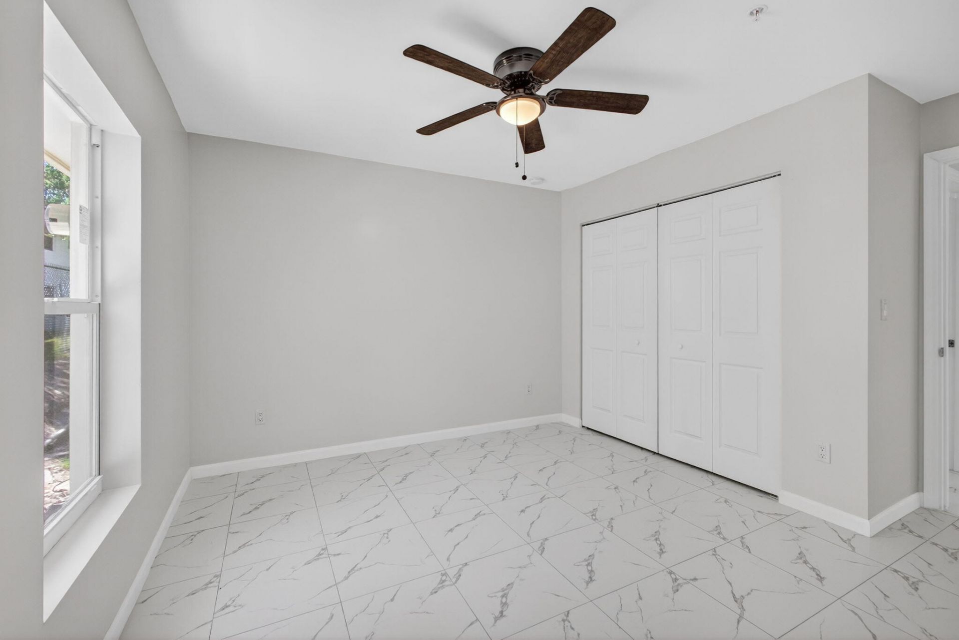 3255 Avenue J, Riviera Beach, FL 33404 Photo