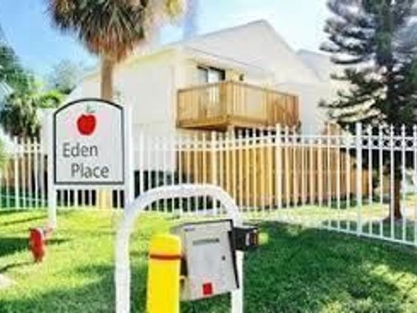 643 Executive Center Drive, Unit Q-105, West Palm Beach, FL 33401