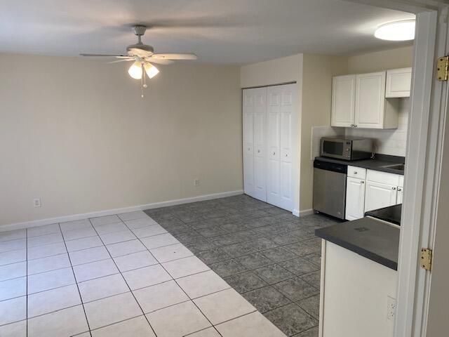 643 Executive Center Drive, Unit Q-105, West Palm Beach, FL 33401 Photo