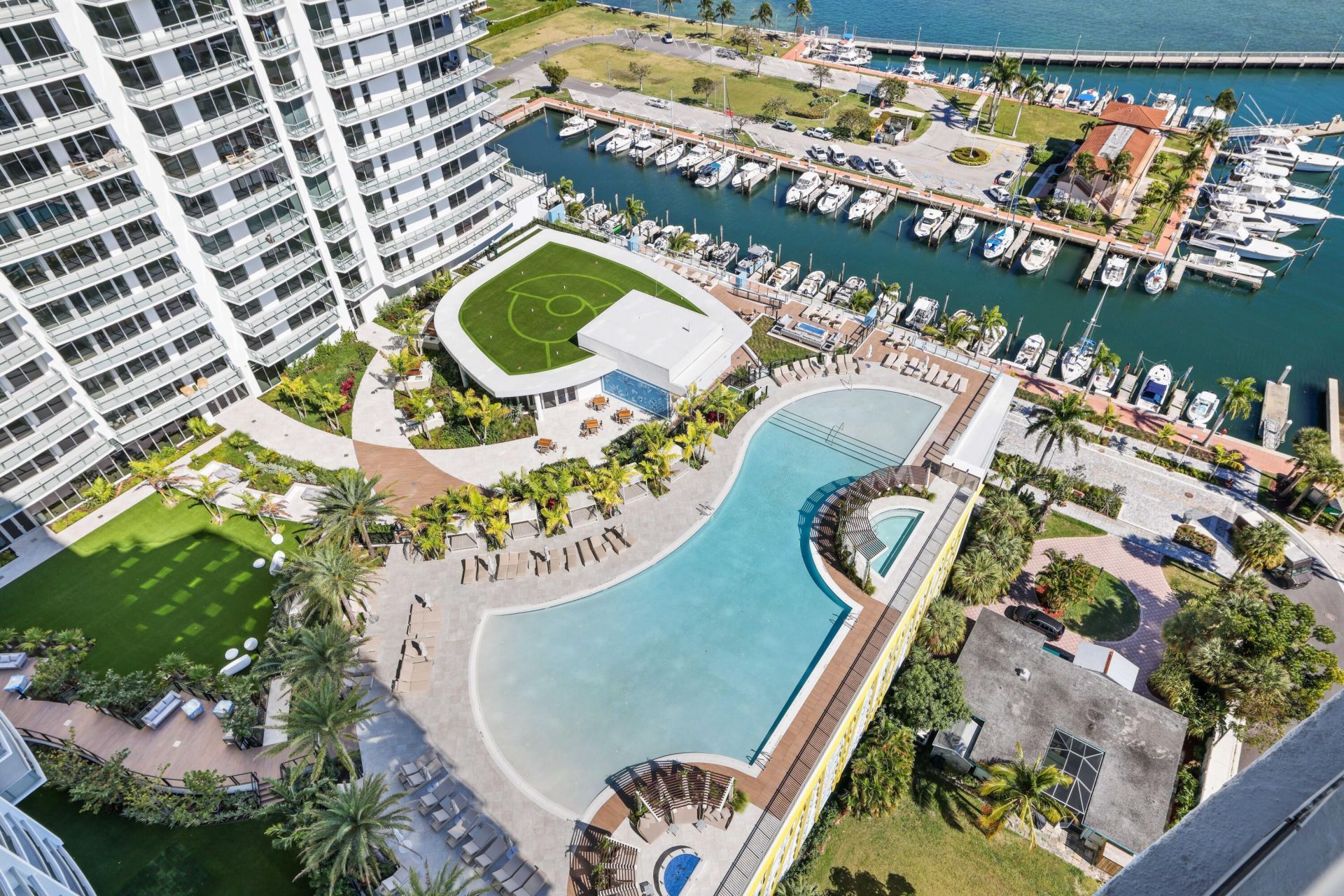 220 Lake Shore Drive, Unit 1908, Lake Park, FL 33403 Photo