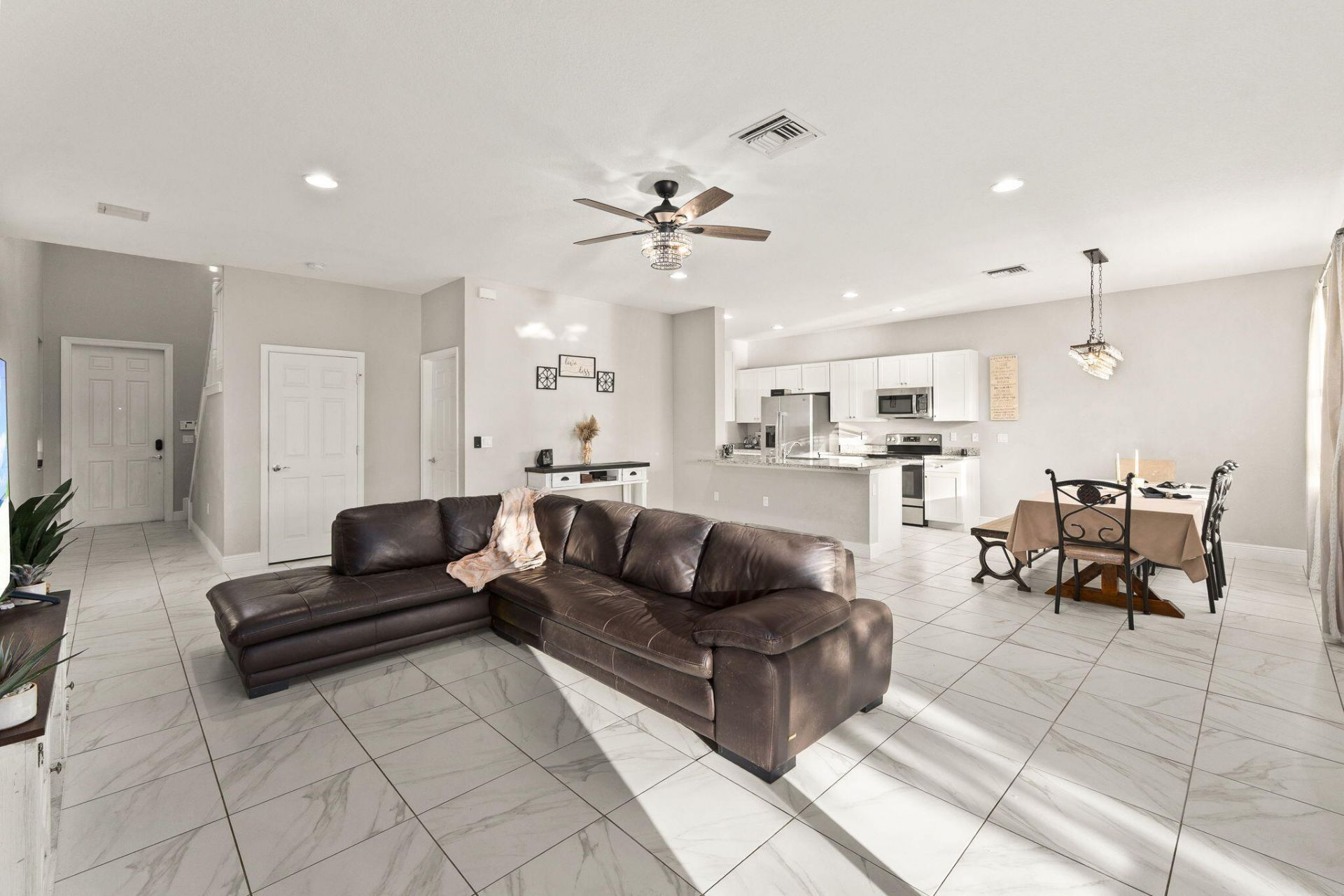 1962 NW Cataluna Circle, Port Saint Lucie, FL 34986 Photo