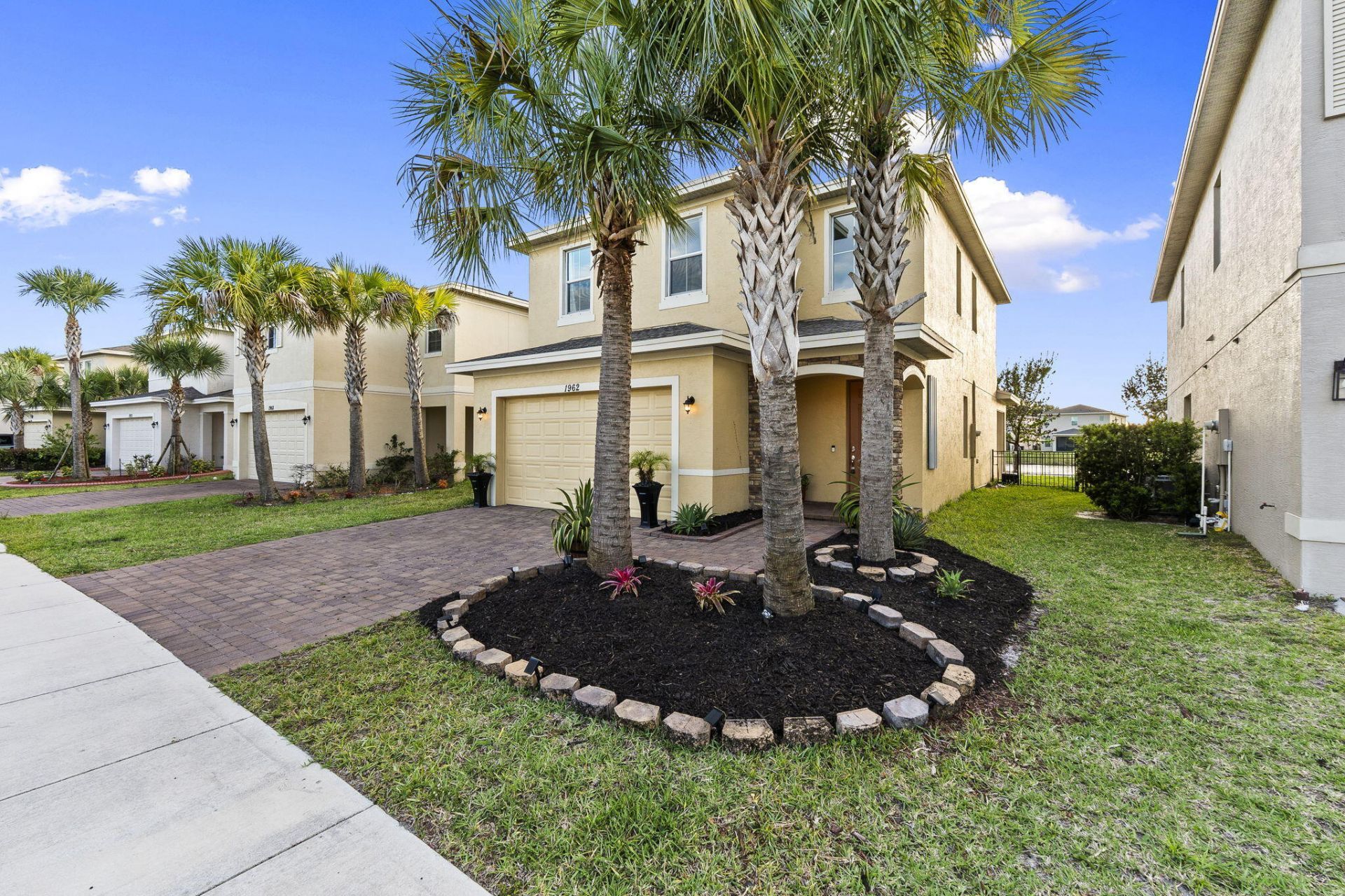1962 NW Cataluna Circle, Port Saint Lucie, FL 34986 Photo