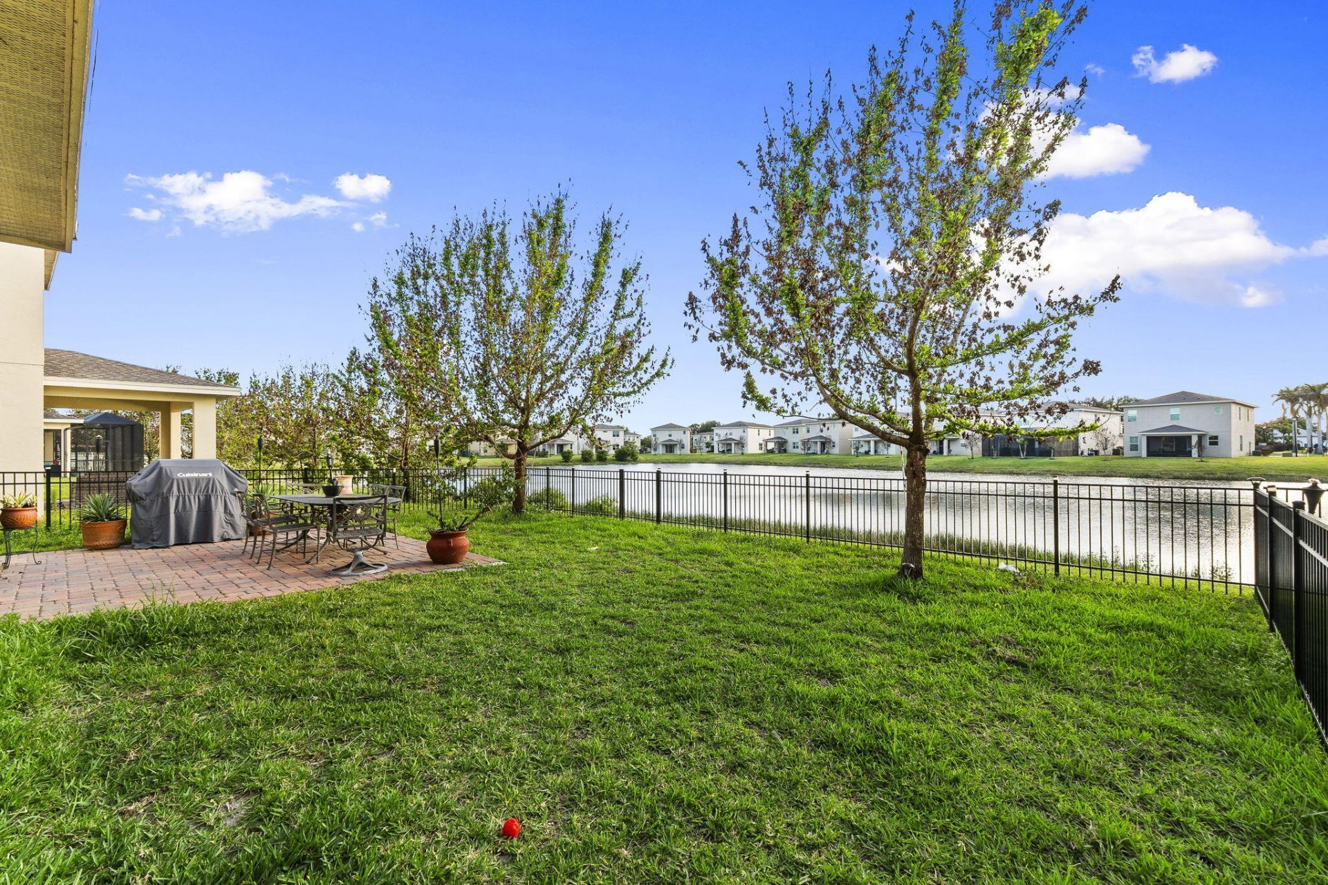 1962 NW Cataluna Circle, Port Saint Lucie, FL 34986 Photo