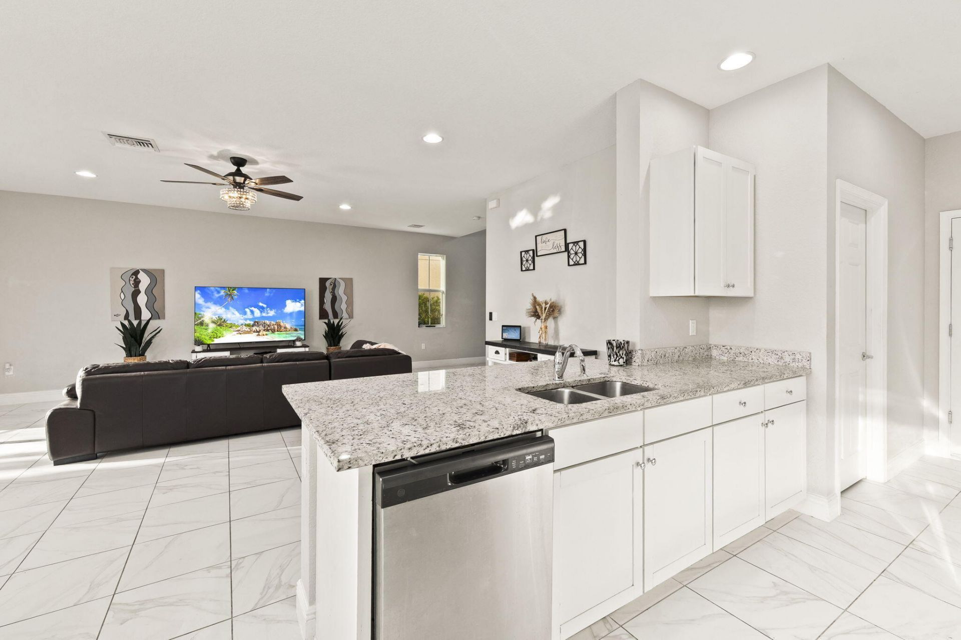 1962 NW Cataluna Circle, Port Saint Lucie, FL 34986 Photo