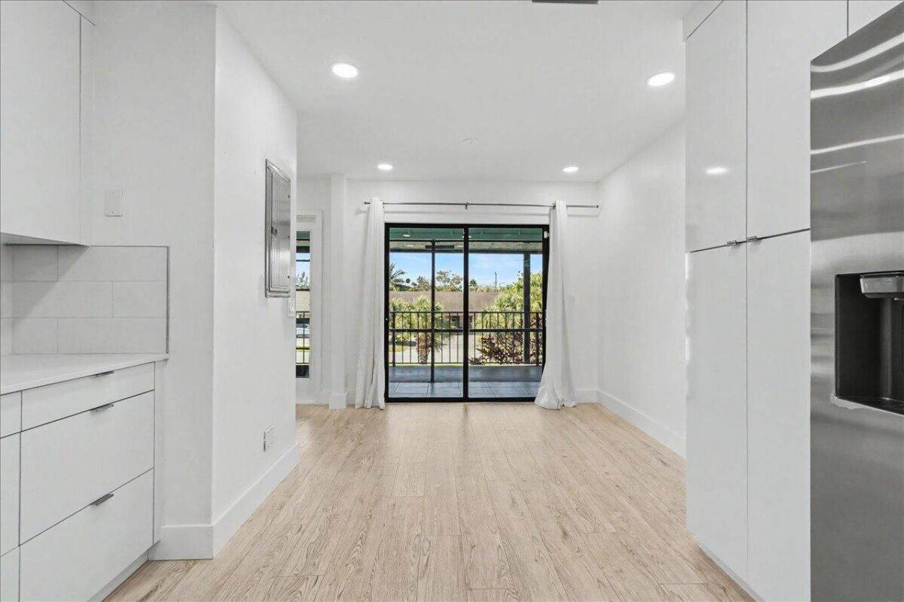 201 SW 1st Street, Unit 9, Boca Raton, FL 33432 Photo