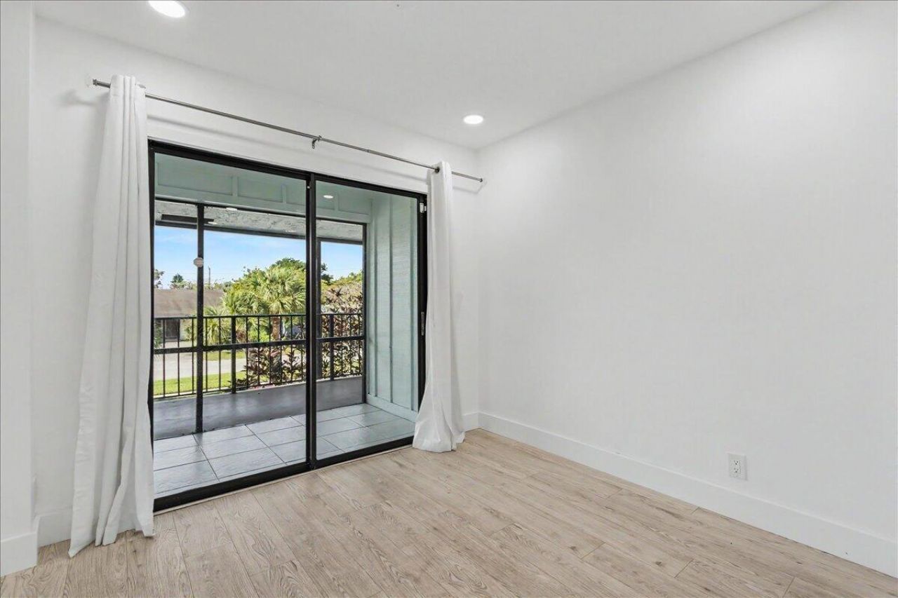 201 SW 1st Street, Unit 9, Boca Raton, FL 33432 Photo