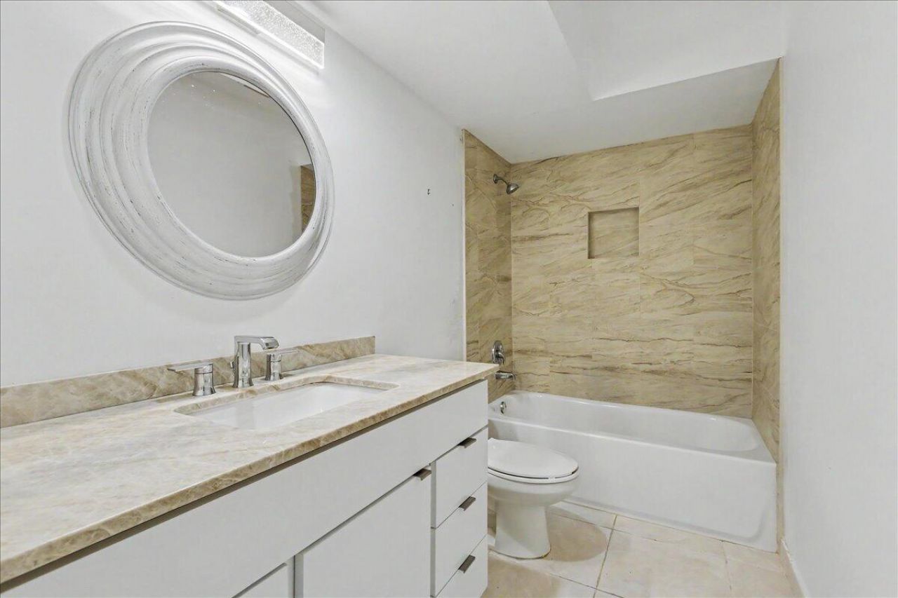 201 SW 1st Street, Unit 9, Boca Raton, FL 33432 Photo