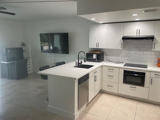 2900 NE 30th Street, Unit B-2, Fort Lauderdale, FL 33306 Photo