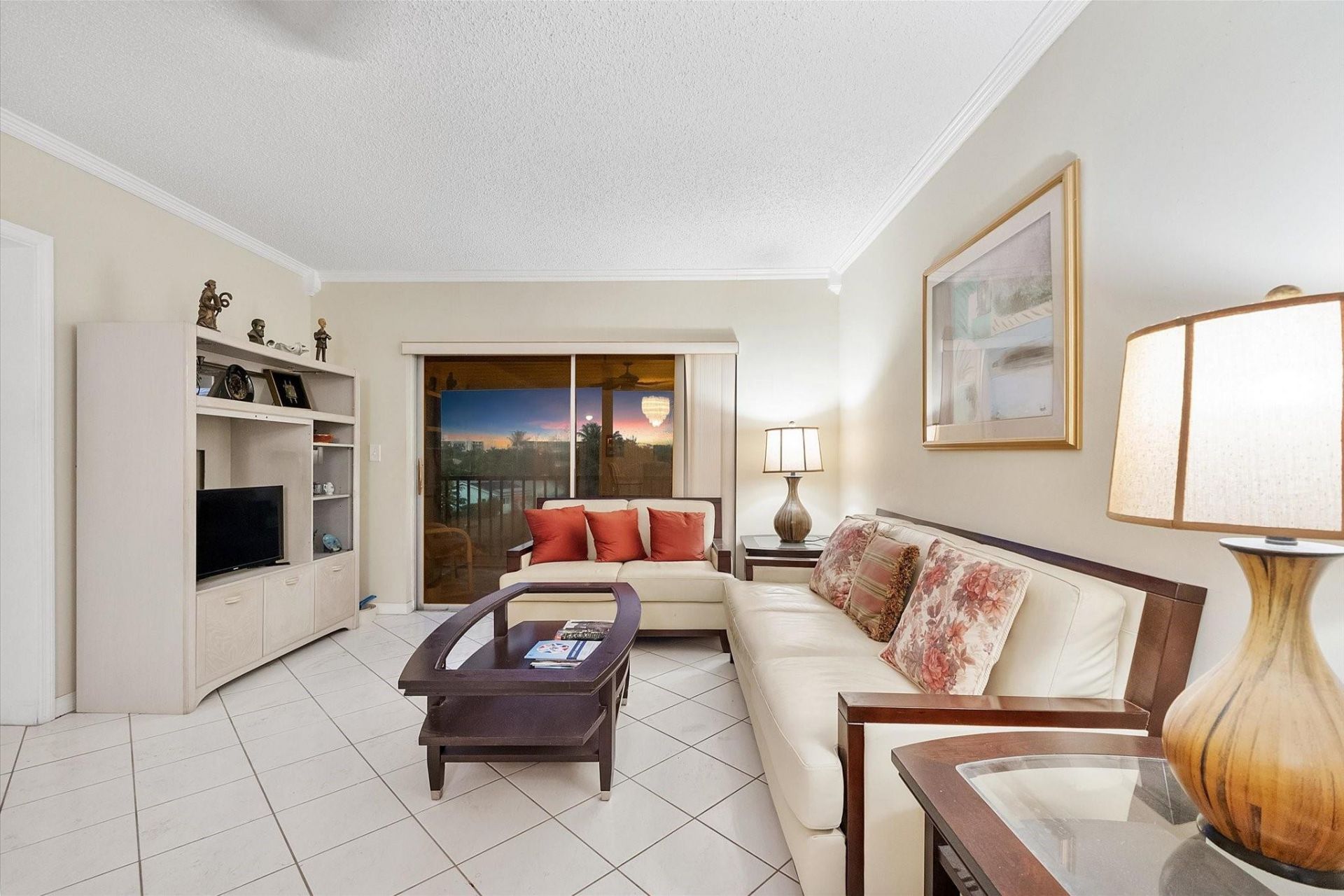 3900 NW 76th Avenue, Unit 307, Sunrise, FL 33351 Photo