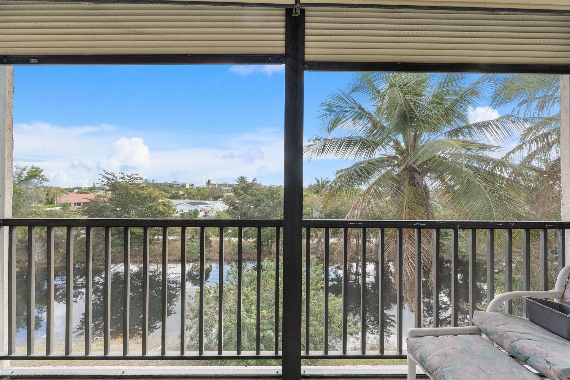 3900 NW 76th Avenue, Unit 307, Sunrise, FL 33351 Photo