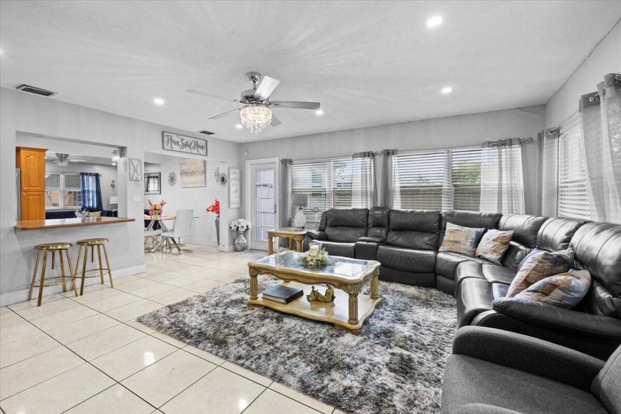 3130 SW 65th Avenue, Miramar, FL 33023 Photo