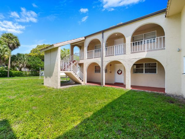 2710 Riverside Drive, Unit 201a, Coral Springs, FL 33065