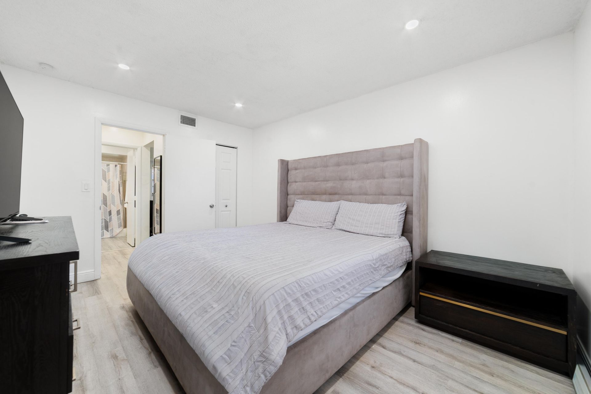 2710 Riverside Drive, Unit 201a, Coral Springs, FL 33065 Photo