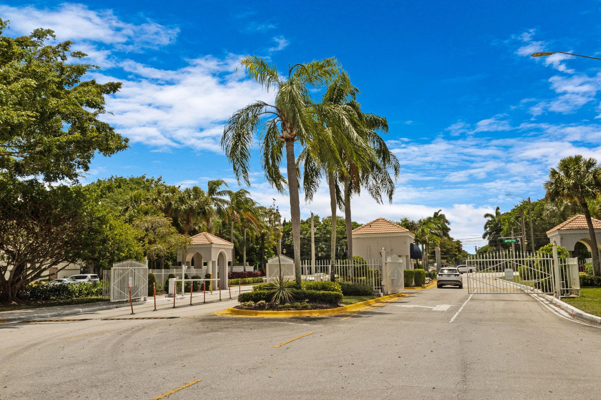5139 Europa Drive, Unit P, Boynton Beach, FL 33437 Photo