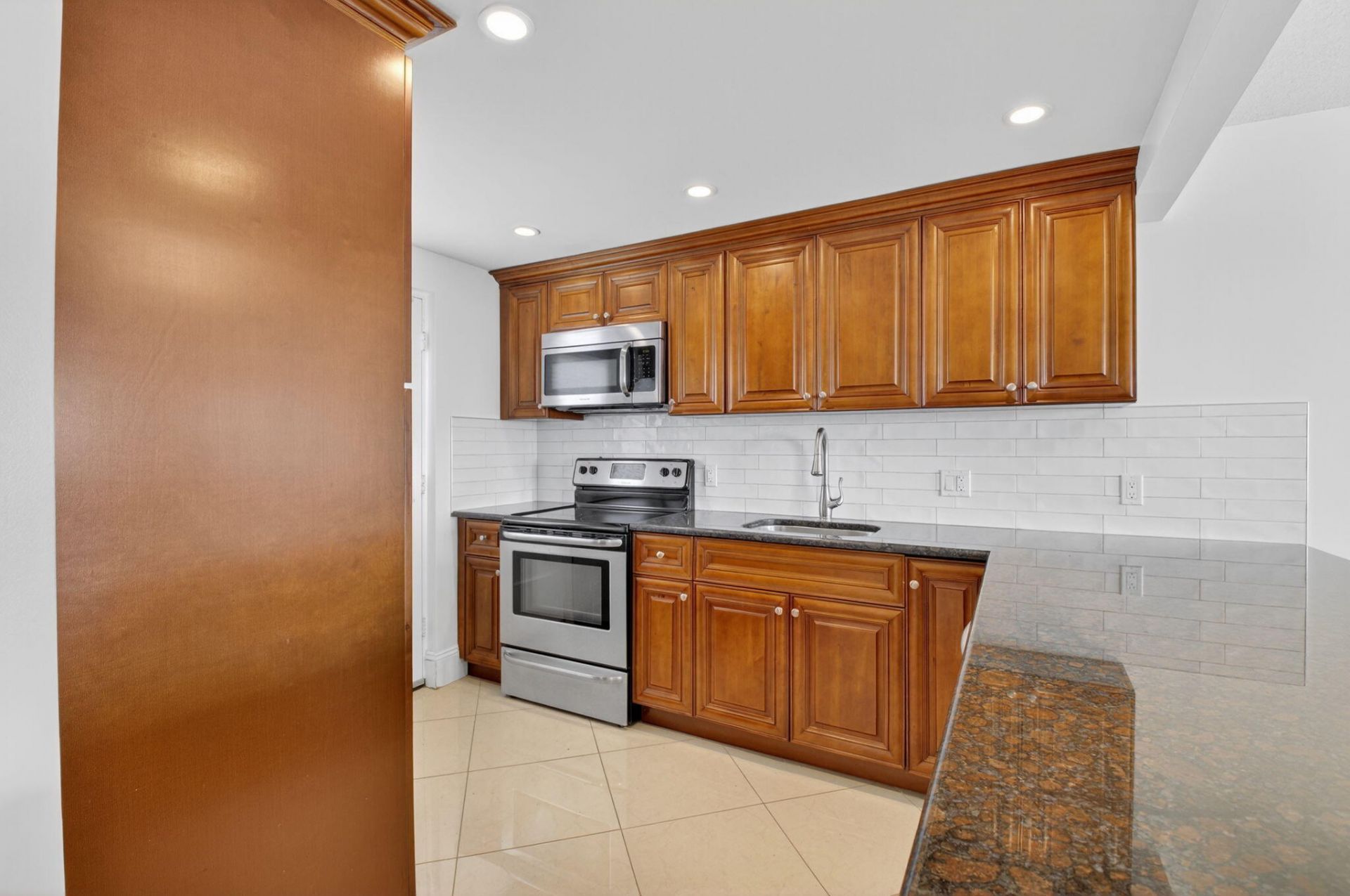 5500 NW 2nd Avenue, Unit 718, Boca Raton, FL 33487 Photo