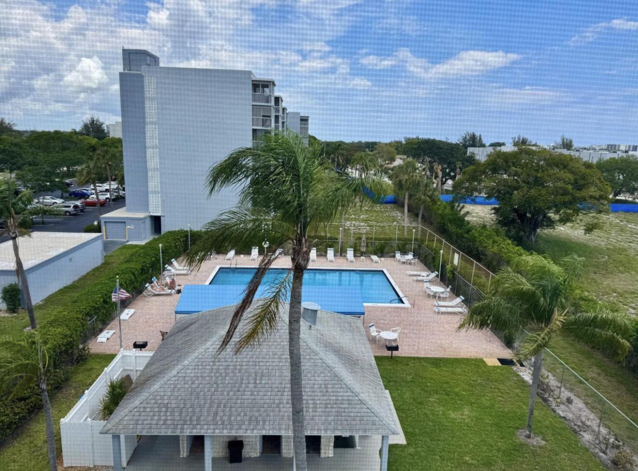 5500 NW 2nd Avenue, Unit 718, Boca Raton, FL 33487 Photo