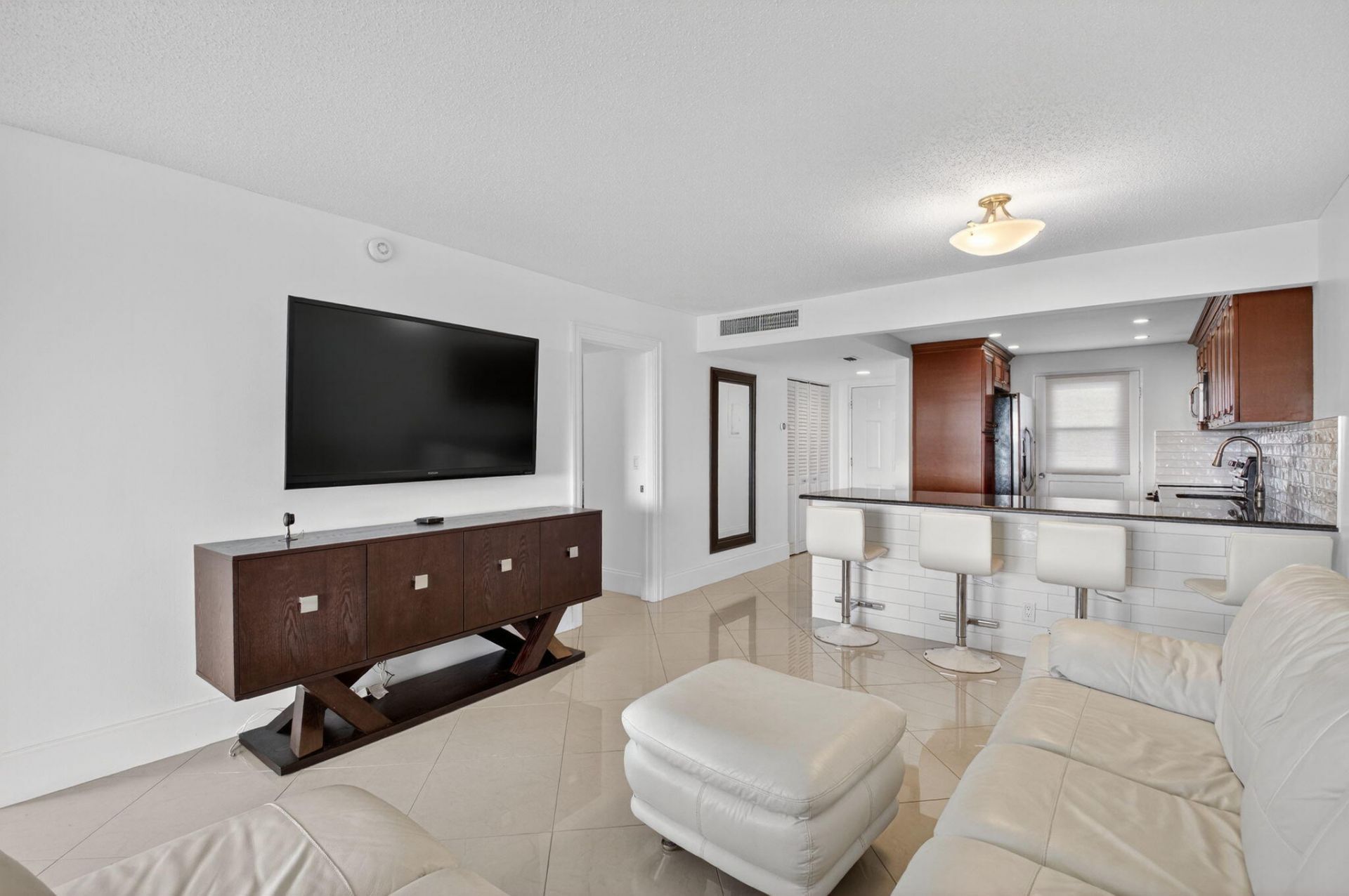 5500 NW 2nd Avenue, Unit 718, Boca Raton, FL 33487 Photo