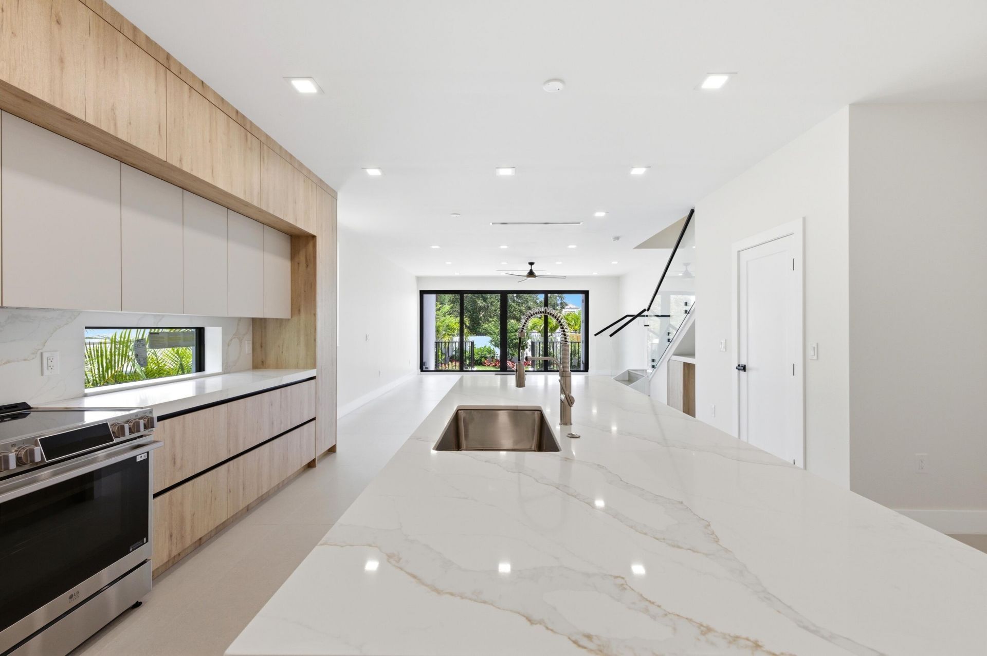 819 SW 1st Street, Fort Lauderdale, FL 33312 Photo