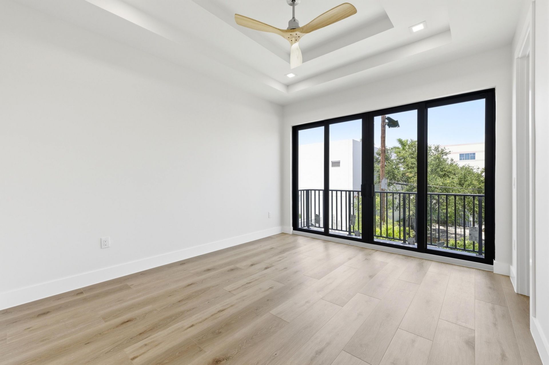 819 SW 1st Street, Fort Lauderdale, FL 33312 Photo