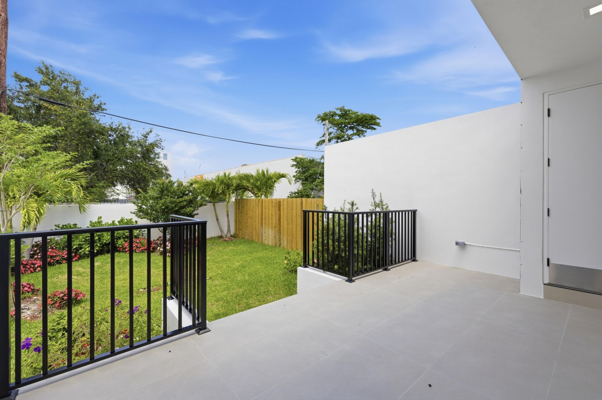 819 SW 1st Street, Fort Lauderdale, FL 33312 Photo
