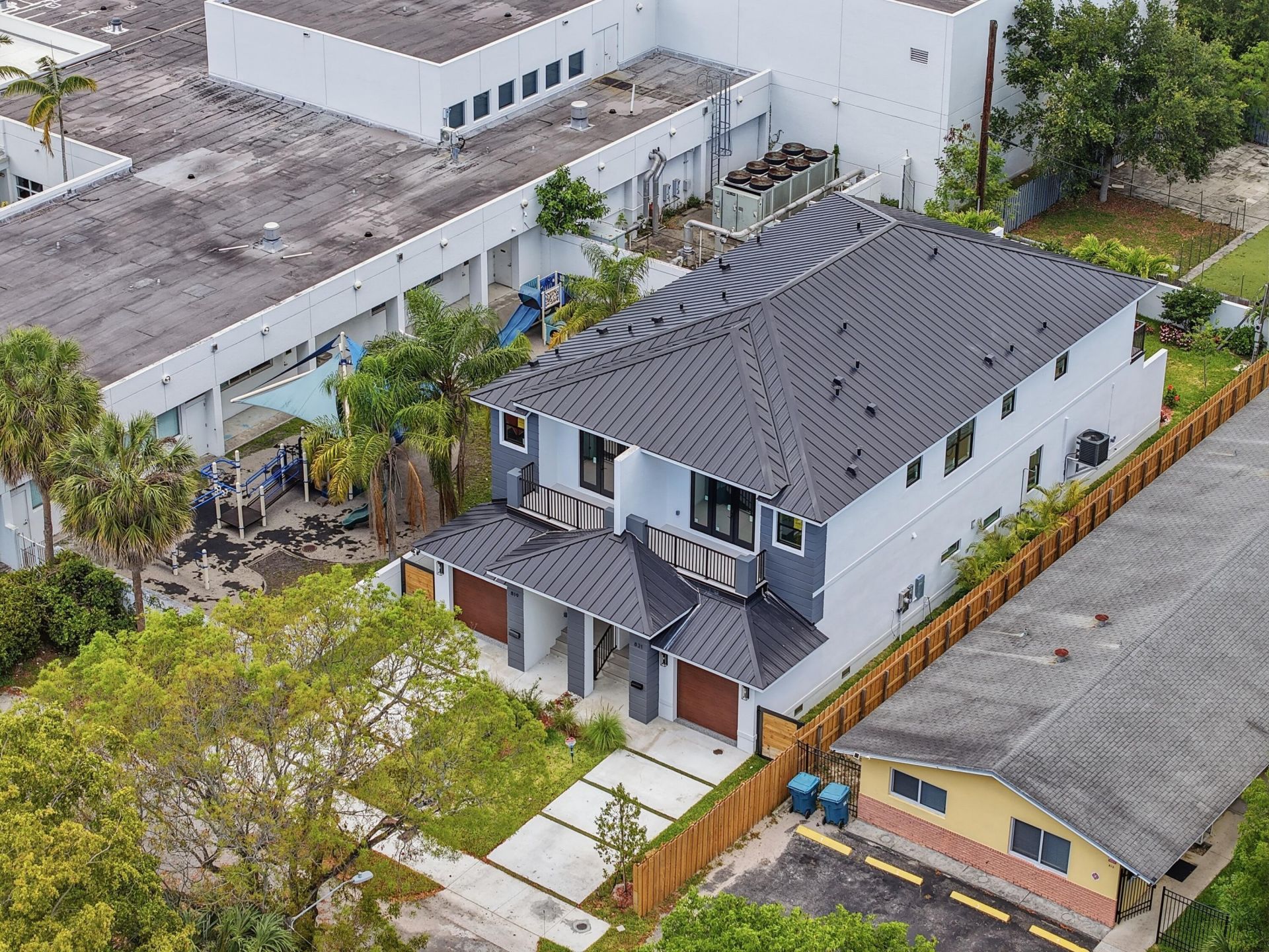 819 SW 1st Street, Fort Lauderdale, FL 33312 Photo