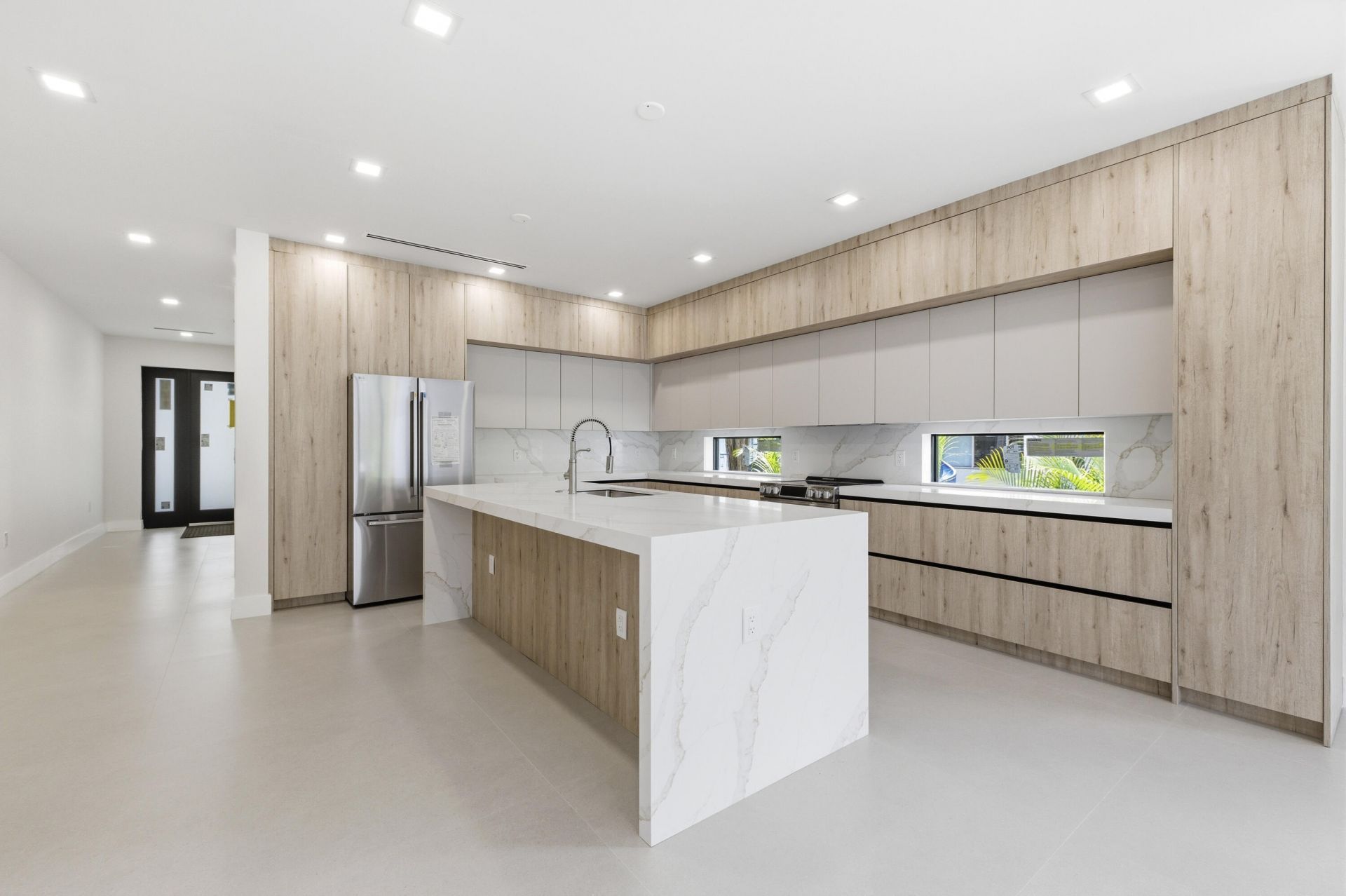 819 SW 1st Street, Fort Lauderdale, FL 33312 Photo