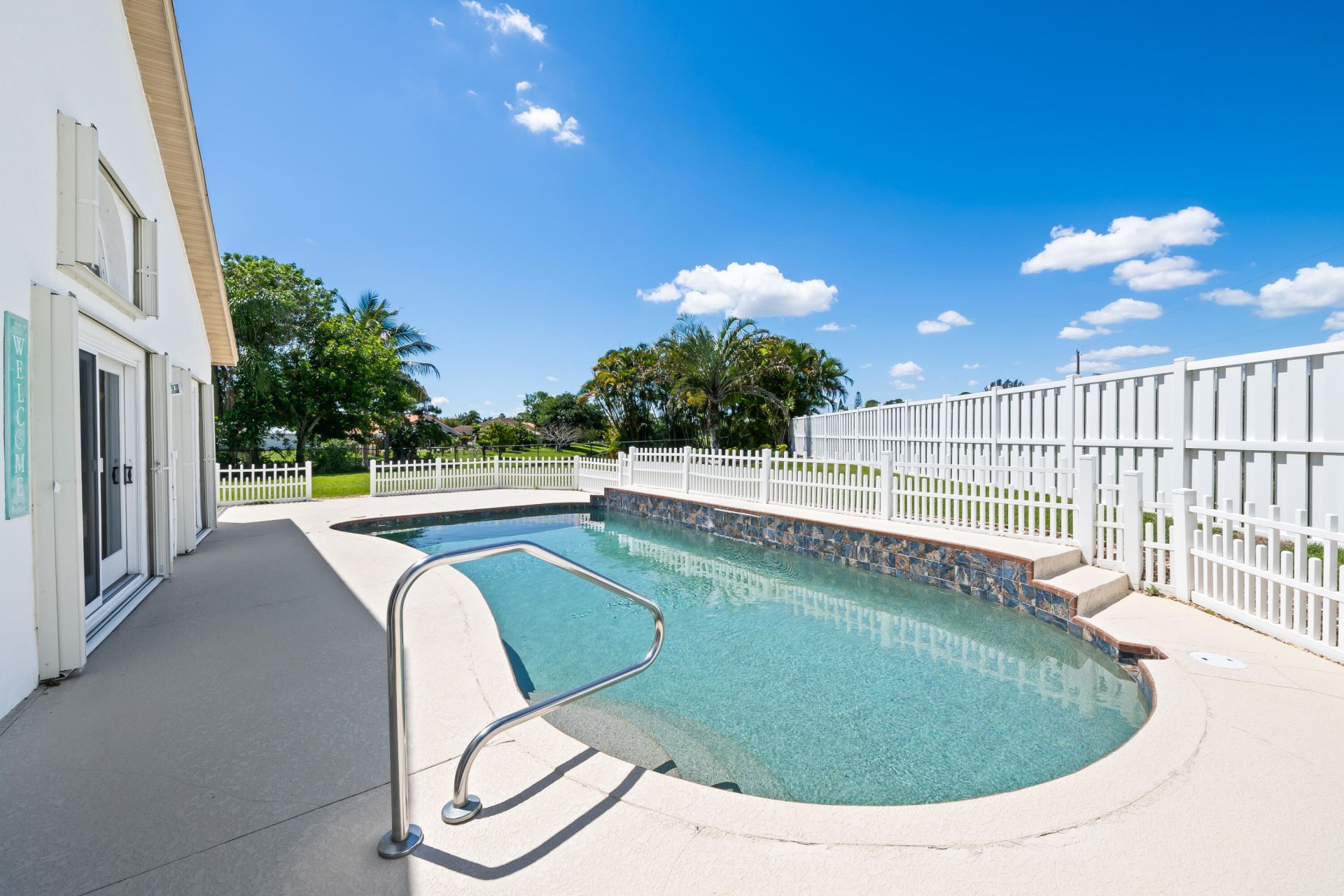 112 Camelot Court, Royal Palm Beach, FL 33411 Photo