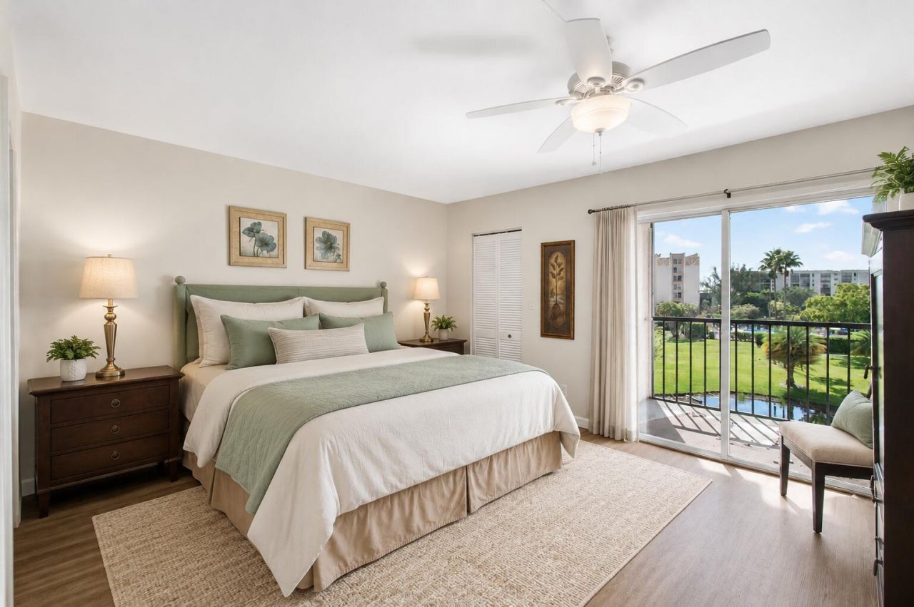 7006 Huntington Lane, Unit 404, Delray Beach, FL 33446 Photo