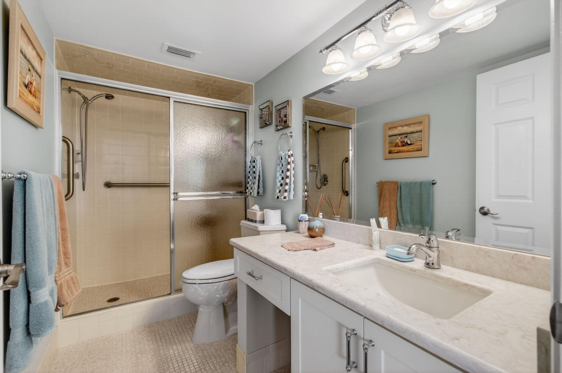 7006 Huntington Lane, Unit 404, Delray Beach, FL 33446 Photo