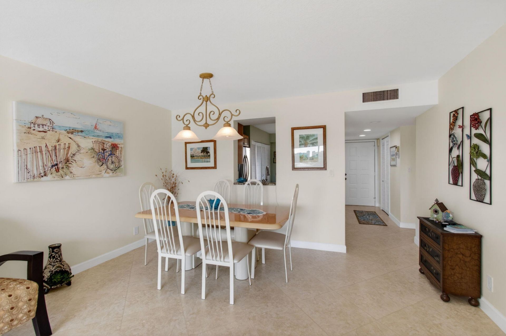 7006 Huntington Lane, Unit 404, Delray Beach, FL 33446 Photo