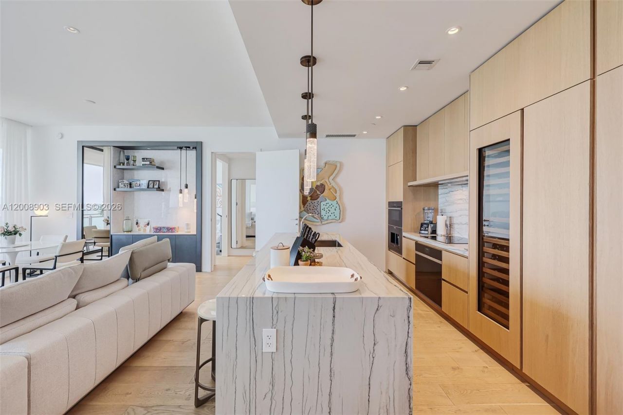 8701 Collins Ave, Unit 904, Miami Beach, FL 33154 Photo
