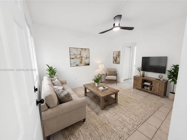420 NW 10th St , Unit 1, Miami, FL 33136